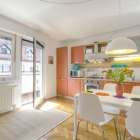Apartments Fine Ziherlova Любляна Стая снимка