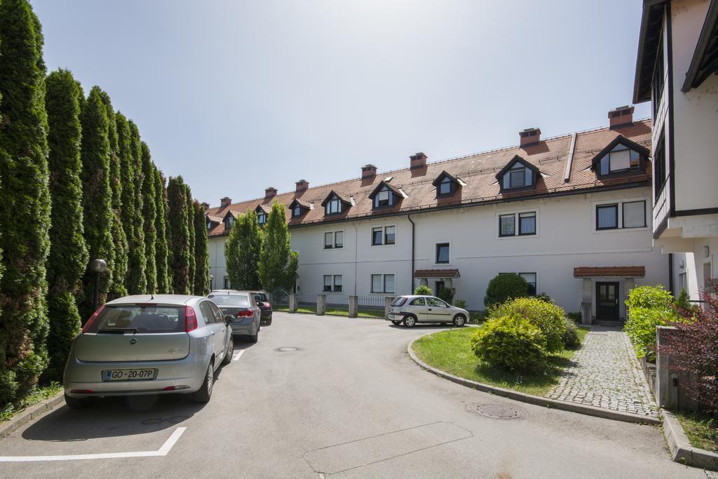 Apartments Fine Ziherlova Любляна Стая снимка